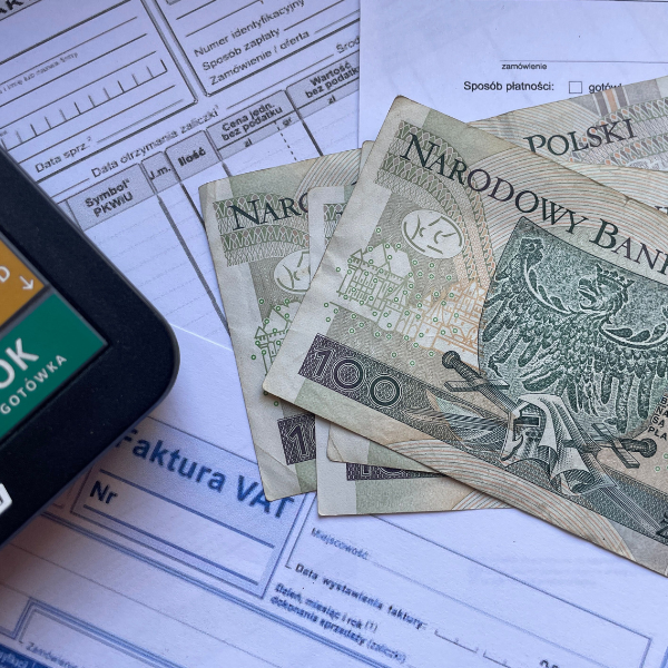 Jak wybrać system do zarządzania sprzedażą, który pasuje do procesu firmy